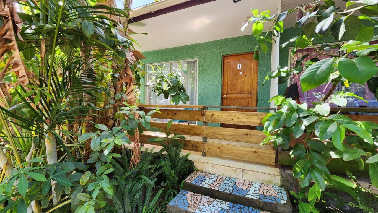 Cabanas Manuto Hanga Roa Bagian luar foto