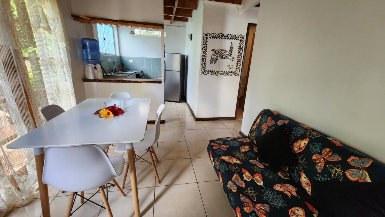 Cabanas Manuto Hanga Roa Bagian luar foto