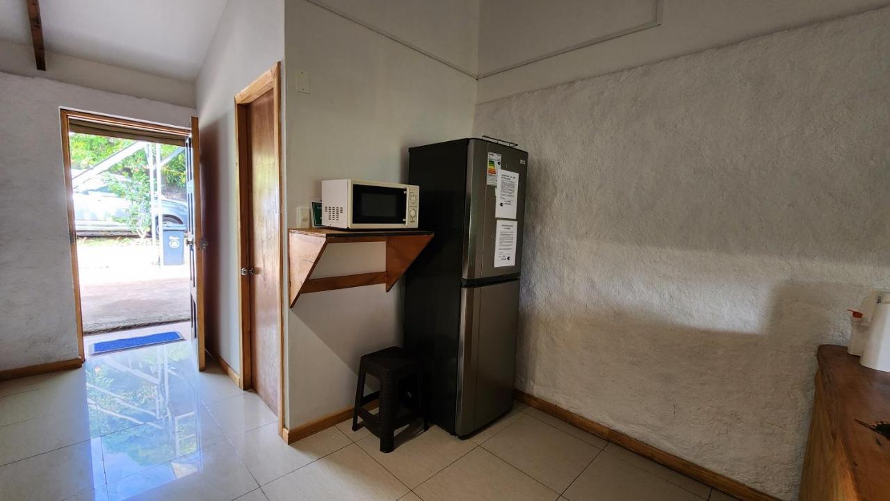 Cabanas Manuto Hanga Roa Bagian luar foto